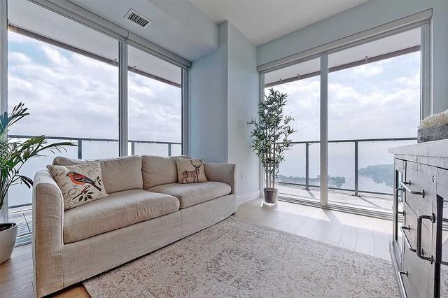 4715 - 30 Shore Breeze Dr, Condo with 2 bedrooms, 2 bathrooms and 1 parking in Toronto ON | Image 17