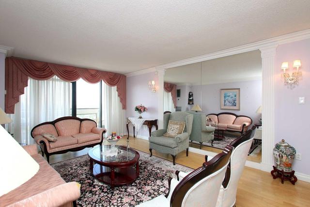 2907 - 1555 Finch Ave E, Condo with 2 bedrooms, 3 bathrooms and 2 parking in Toronto ON | Image 5