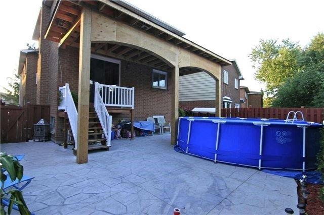 8 Trewartha Cres, House detached with 4 bedrooms, 3 bathrooms and 4 parking in Brampton ON | Image 4