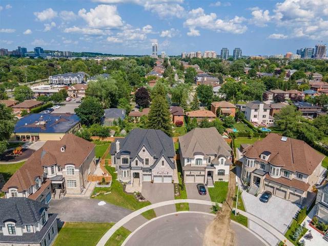 22 Petrolia Crt, House detached with 5 bedrooms, 8 bathrooms and 6 parking in Richmond Hill ON | Image 33