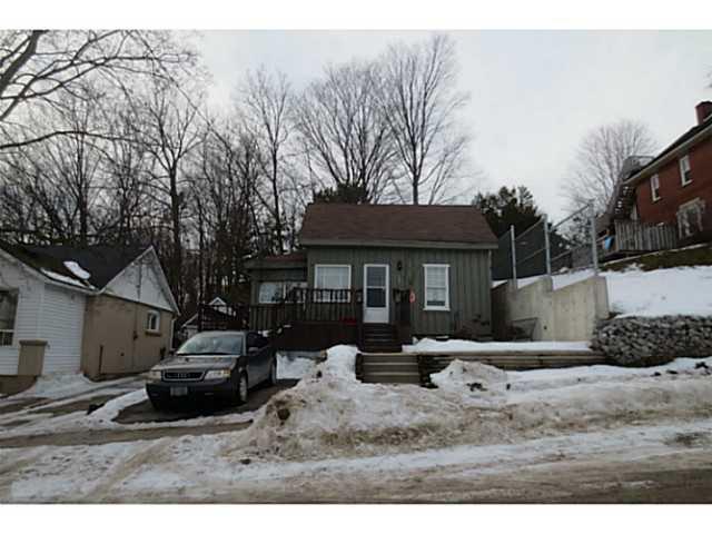 143 Cameron St, House detached with 2 bedrooms, 2 bathrooms and null parking in Orillia ON | Image 12