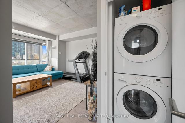 209 - 1205 Queen St W, Condo with 1 bedrooms, 1 bathrooms and 1 parking in Toronto ON | Image 11
