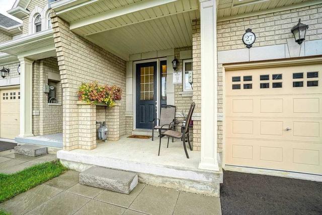 27 Hogan Manor Dr, House attached with 3 bedrooms, 3 bathrooms and 3 parking in Brampton ON | Image 28