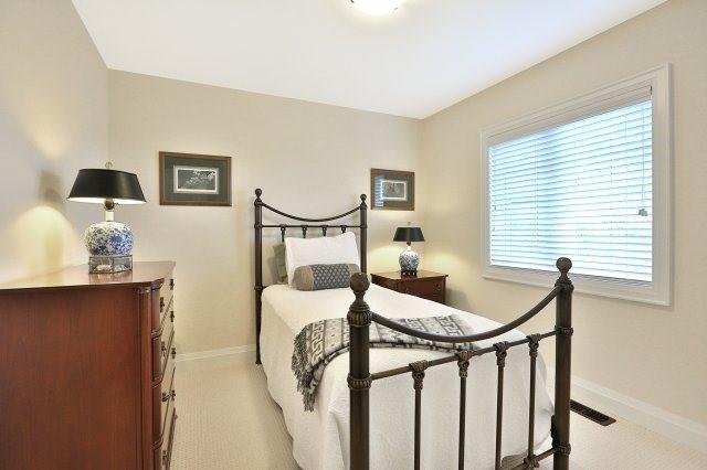 2013 Deerview Common, House attached with 3 bedrooms, 4 bathrooms and 1 parking in Oakville ON | Image 14