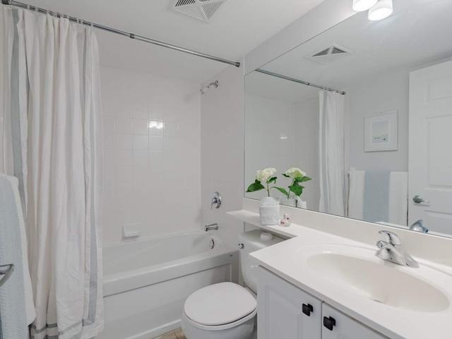 404 - 1369 Bloor St W, Condo with 2 bedrooms, 2 bathrooms and 1 parking in Toronto ON | Image 27