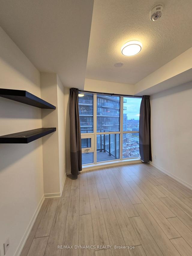 2107 - 49 East Liberty St, Condo with 2 bedrooms, 1 bathrooms and 0 parking in Toronto ON | Image 3
