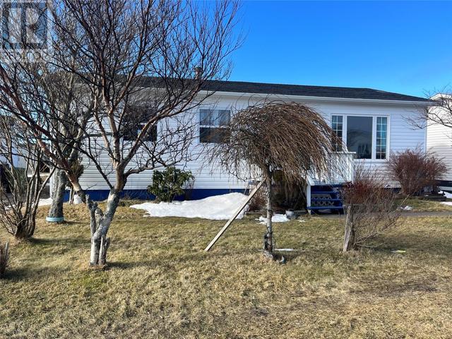 16 Centennial Street, House detached with 3 bedrooms, 2 bathrooms and null parking in Fortune NL | Image 1