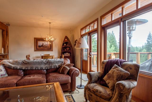 11 - 4430 Red Mountain Road, Condo with 2 bedrooms, 3 bathrooms and null parking in Rossland BC | Image 18
