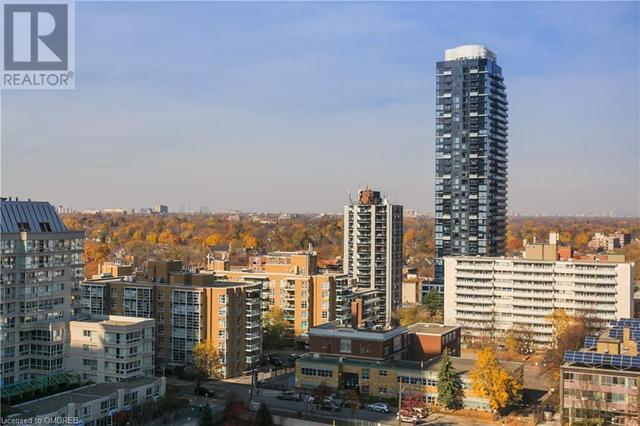 1315 - 70 Roehampton Avenue, House attached with 2 bedrooms, 2 bathrooms and 1 parking in Toronto ON | Image 44