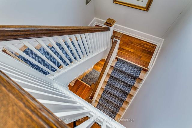 88 Wells Hill Ave, House detached with 4 bedrooms, 5 bathrooms and 9 parking in Toronto ON | Image 15