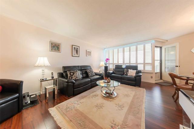 ph30 - 300 Mill Rd, Condo with 2 bedrooms, 2 bathrooms and 1 parking in Toronto ON | Image 9