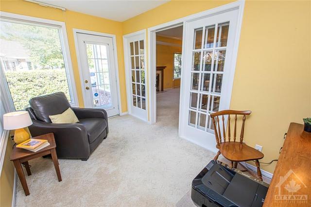12 Grand Cedar Court, Townhouse with 2 bedrooms, 2 bathrooms and 4 parking in Ottawa ON | Image 11