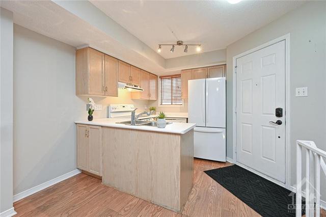 e - 41 Anderson Street, Townhouse with 2 bedrooms, 2 bathrooms and 1 parking in Ottawa ON | Image 13