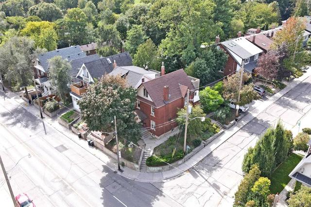 220 Keele St, House detached with 4 bedrooms, 5 bathrooms and 6 parking in Toronto ON | Image 30