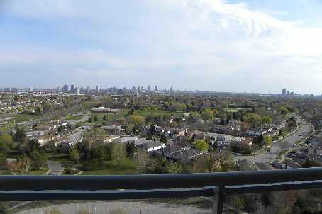 sph01 - 5001 Finch Ave E, Condo with 2 bedrooms, 2 bathrooms and 1 parking in Toronto ON | Image 3