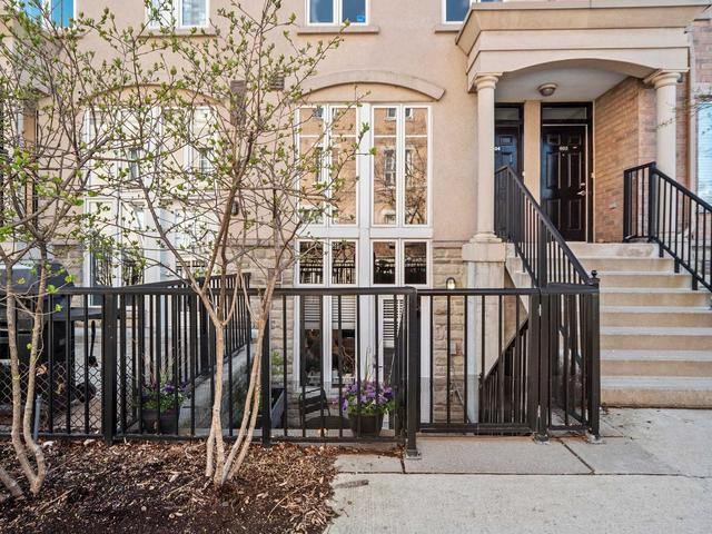 605 - 38 Western Battery Rd, Townhouse with 1 bedrooms, 1 bathrooms and 1 parking in Toronto ON | Image 8