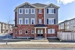 57 Ganton Hts, House attached with 3 bedrooms, 3 bathrooms and 2 parking in Brampton ON | Image 2