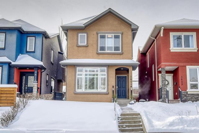 3811 14 Street Sw, House detached with 4 bedrooms, 2 bathrooms and 2 parking in Calgary AB | Image 1
