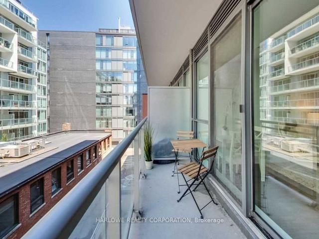 407 - 508 Wellington St W, Condo with 1 bedrooms, 1 bathrooms and 0 parking in Toronto ON | Image 9