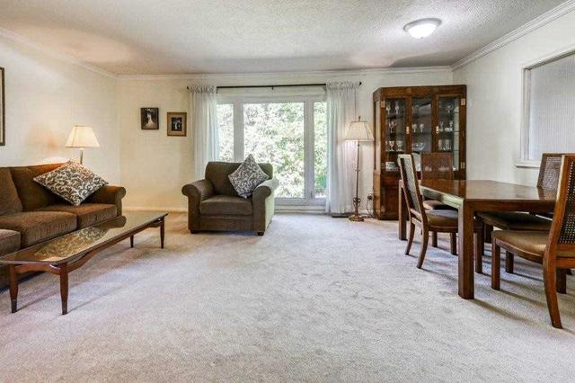 24 Trophy Dr, House detached with 3 bedrooms, 2 bathrooms and 5 parking in Toronto ON | Image 25