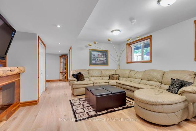 354 St Joseph St, House detached with 3 bedrooms, 3 bathrooms and 5 parking in Tweed ON | Image 14