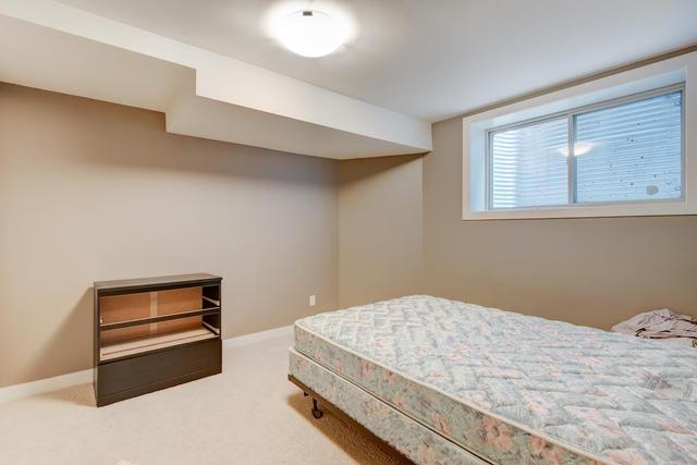 2 - 1930 36 Street Sw, Home with 3 bedrooms, 3 bathrooms and 1 parking in Calgary AB | Image 26
