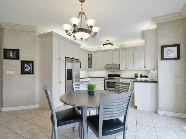 1247 Glenashton Dr, House detached with 4 bedrooms, 5 bathrooms and 6 parking in Oakville ON | Image 11