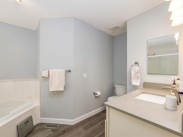 6 Sierra Nevada Green Sw, House detached with 4 bedrooms, 3 bathrooms and 4 parking in Calgary AB | Image 20