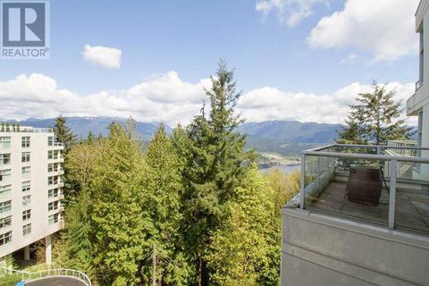 802 - 9262 University Crescent, Condo with 2 bedrooms, 2 bathrooms and 1 parking in Burnaby BC | Card Image