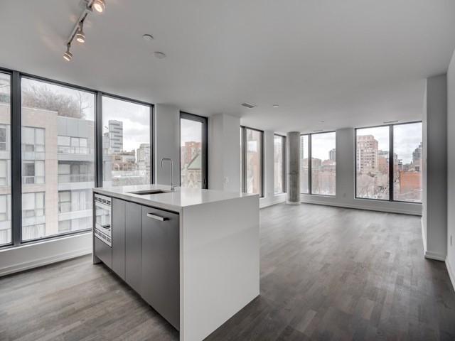 602 - 60 Colborne St, Condo with 2 bedrooms, 2 bathrooms and 1 parking in Toronto ON | Image 4
