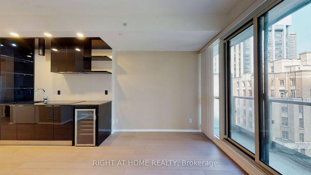 2305 - 70 Temperance St, Condo with 0 bedrooms, 1 bathrooms and 0 parking in Toronto ON | Image 22