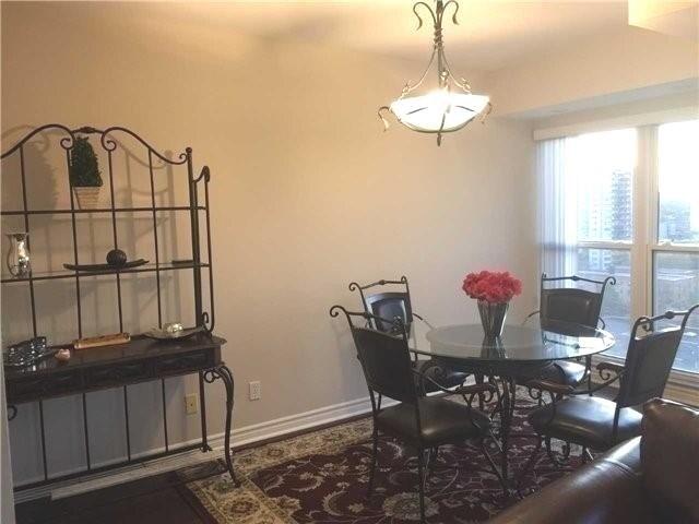 ph1501 - 135 James St S, Condo with 3 bedrooms, 2 bathrooms and 1 parking in Hamilton ON | Image 2