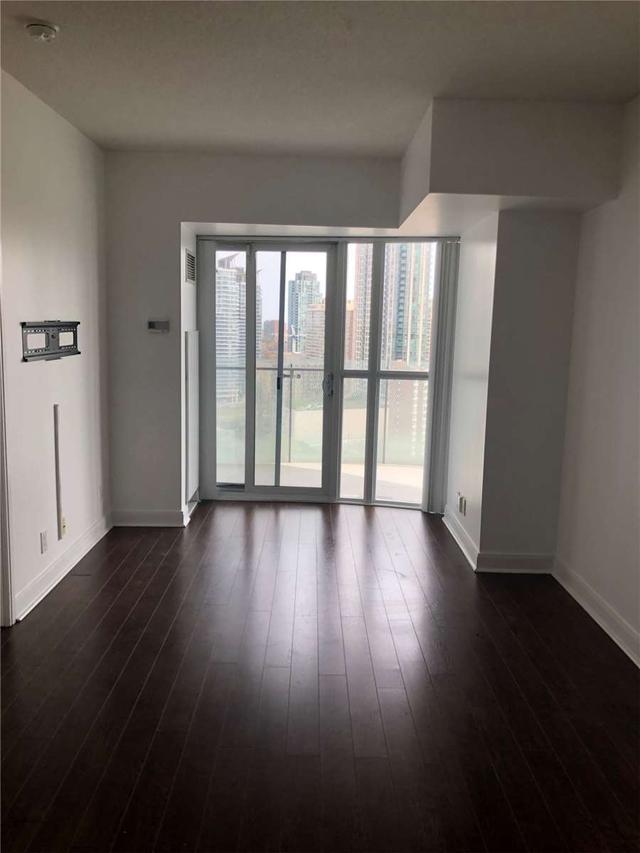 1705 - 50 Absolute Ave, Condo with 2 bedrooms, 2 bathrooms and 1 parking in Mississauga ON | Image 6
