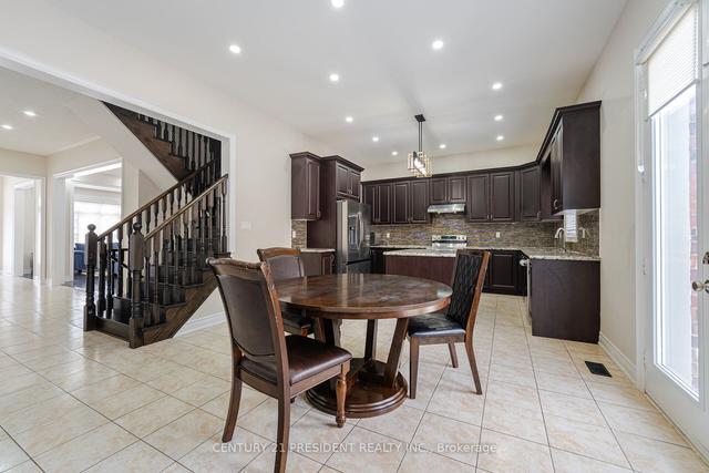 10 Poco St, House detached with 4 bedrooms, 5 bathrooms and 6 parking in Brampton ON | Image 6