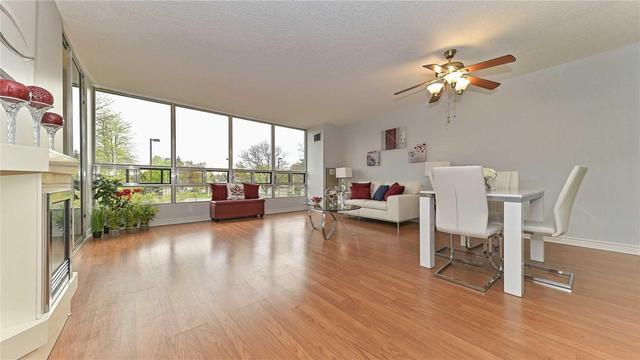 207 - 310 Mill St S, Condo with 1 bedrooms, 2 bathrooms and 1 parking in Brampton ON | Image 1