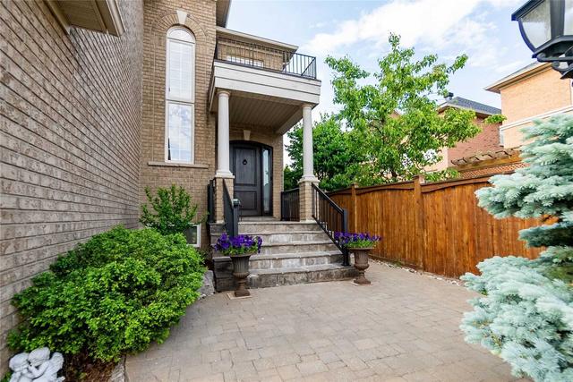 114 Jefferson Forest Dr, House detached with 4 bedrooms, 4 bathrooms and 8 parking in Richmond Hill ON | Image 12