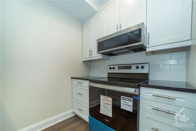 203 - 107 Mccurdy Road, Condo with 2 bedrooms, 2 bathrooms and 1 parking in Ottawa ON | Image 5