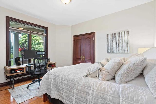 10 Kilkenny Pl, House detached with 3 bedrooms, 4 bathrooms and 13 parking in Guelph ON | Image 7