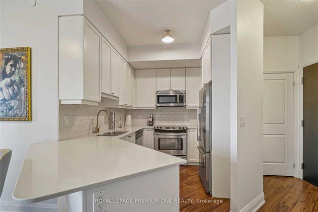 412 - 25 Fontenay Crt, Condo with 2 bedrooms, 2 bathrooms and 1 parking in Toronto ON | Image 14