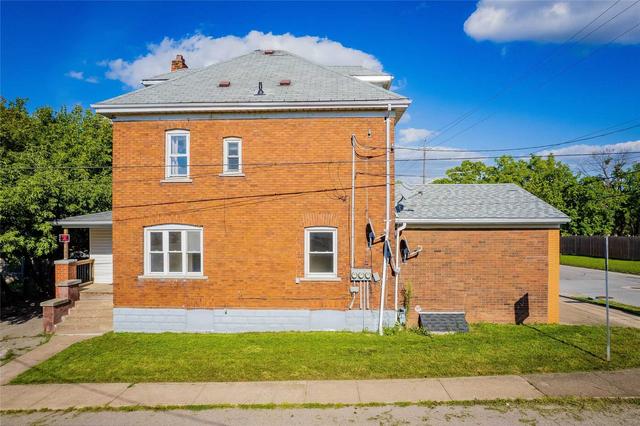 4457 Ferguson St, House detached with 4 bedrooms, 3 bathrooms and 3 parking in Niagara Falls ON | Image 23