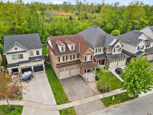 77 Wilfrid Laurier Cres, House detached with 4 bedrooms, 3 bathrooms and 4 parking in St. Catharines ON | Image 23