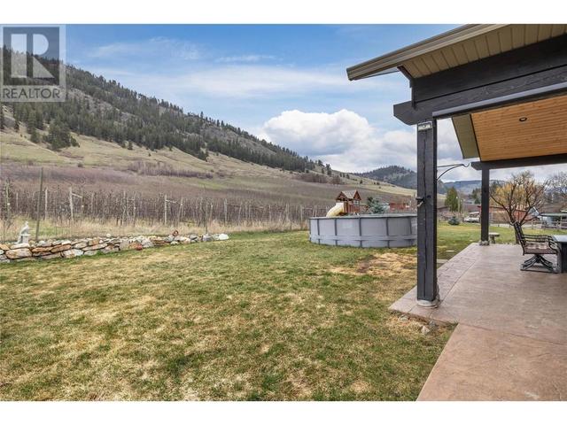 6173 Highway 6, House detached with 4 bedrooms, 3 bathrooms and 2 parking in Central Kootenay H BC | Image 27