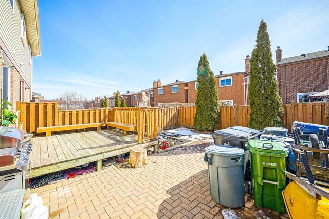 94 Radwell Cres, House semidetached with 3 bedrooms, 3 bathrooms and 3 parking in Toronto ON | Image 19