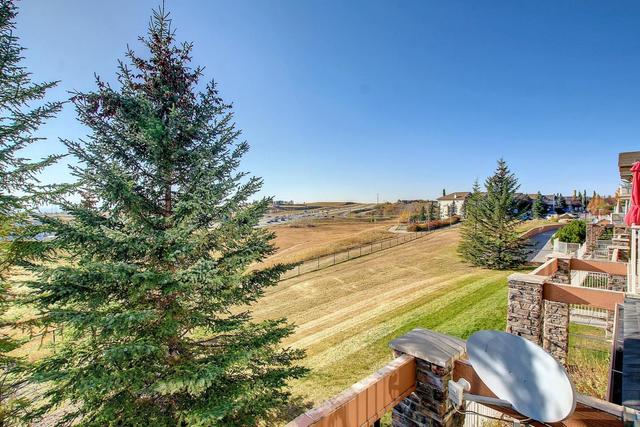 12 - 117 Rockyledge View Nw, Home with 2 bedrooms, 2 bathrooms and 2 parking in Calgary AB | Image 17