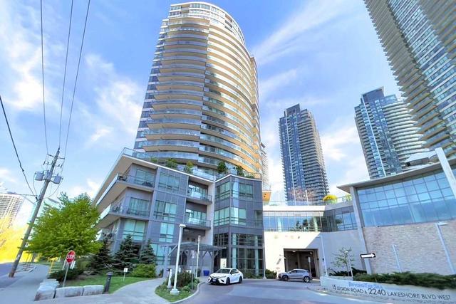 1202 - 15 Legion Rd W, Condo with 2 bedrooms, 1 bathrooms and 1 parking in Toronto ON | Image 12