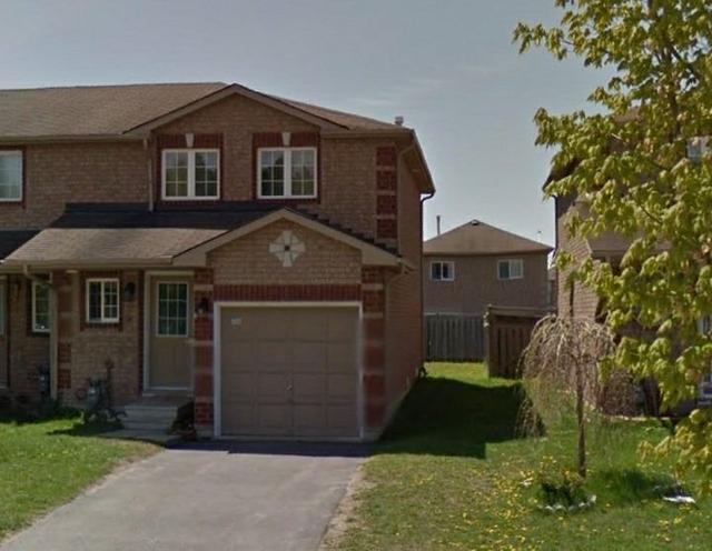 365 Dunsmore Lane, House attached with 3 bedrooms, 2 bathrooms and 2 parking in Barrie ON | Image 1