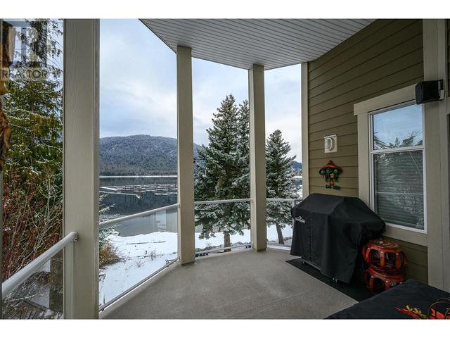 302 - 302 Mara Lake Lane, Condo with 3 bedrooms, 3 bathrooms and 2 parking in Sicamous BC | Image 30