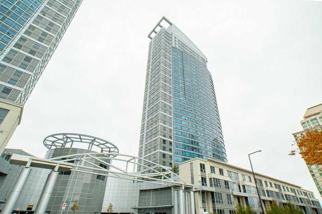 3502 - 38 Lee Centre Dr, Condo with 1 bedrooms, 1 bathrooms and 1 parking in Toronto ON | Image 1