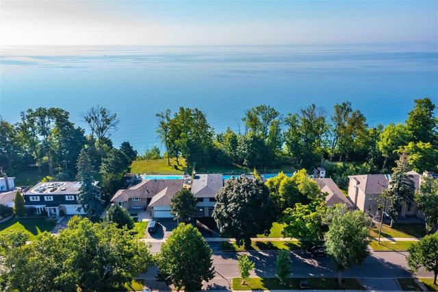 37 South Marine Dr, House detached with 4 bedrooms, 3 bathrooms and 6 parking in Toronto ON | Image 31