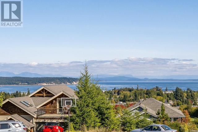 709 Timberline Dr, House detached with 4 bedrooms, 4 bathrooms and 5 parking in Campbell River BC | Image 12